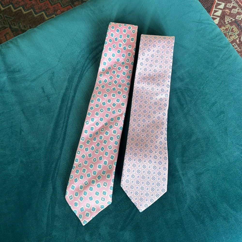 Men’s Necktie Bundle - 1 Jos A Bank Silk Tie, 1 Brooks Brothers Italian Fabric